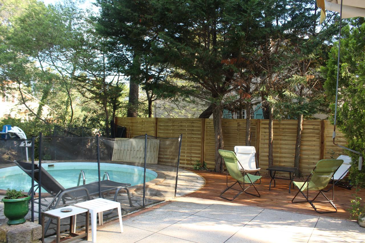 Bed and Breakfast La Maison Blanche Saint Aygulf Exterior foto
